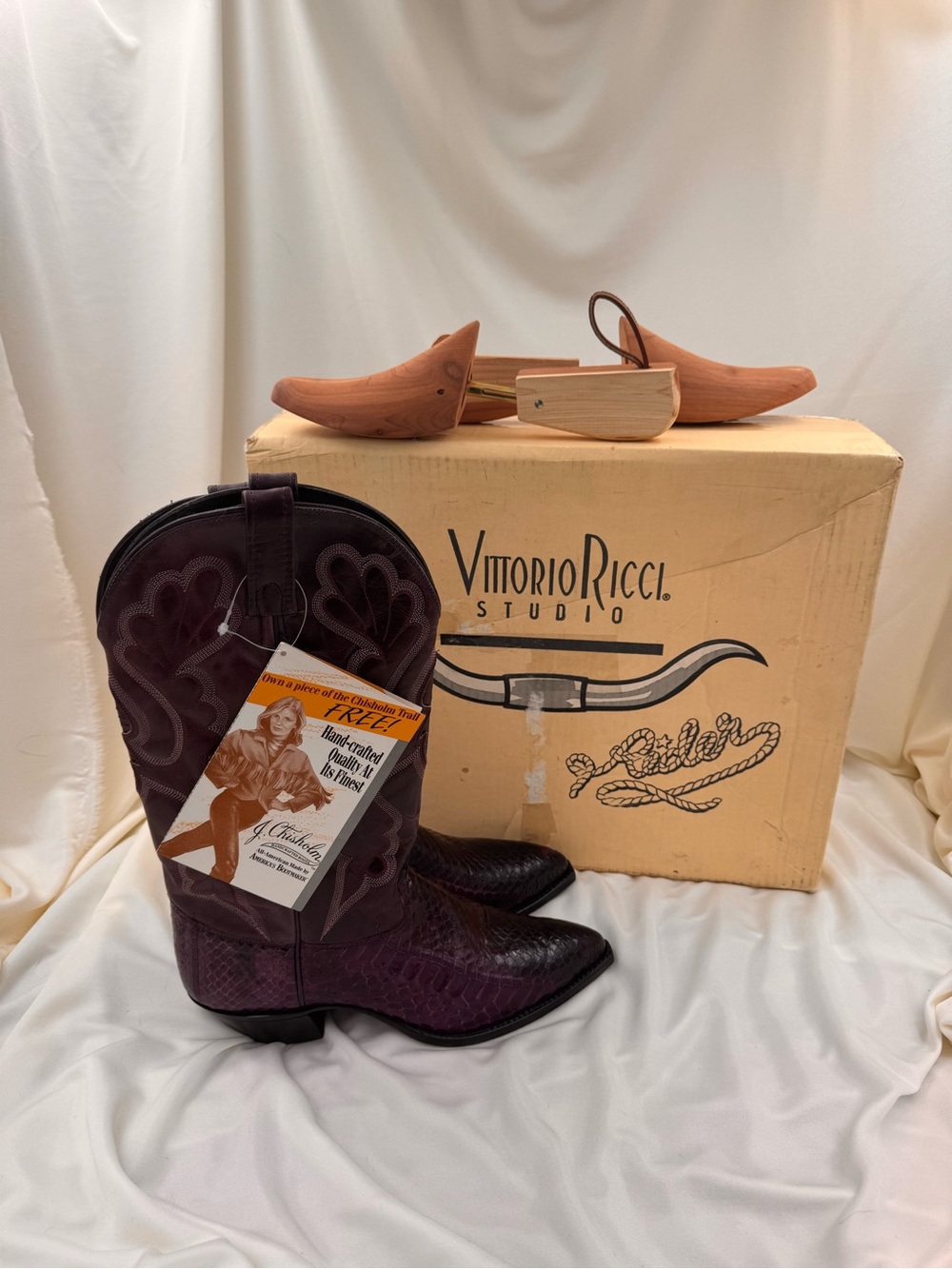 VINTAGE J. Chisholm Purple Genuine Snakeskin Cowboy Boots NWT Size 9 - Picture 6 of 8